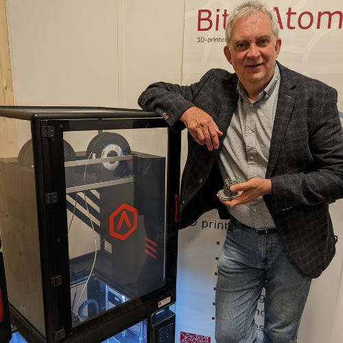 Jan Willem Boesveld is eigenaar / oprichter van Bits2Atoms