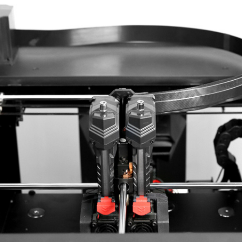 Raise3D Pro3 Plus 3D Printer - lichtgewicht kabel