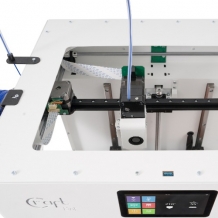 CraftUnique CraftBot Flow touchscreen